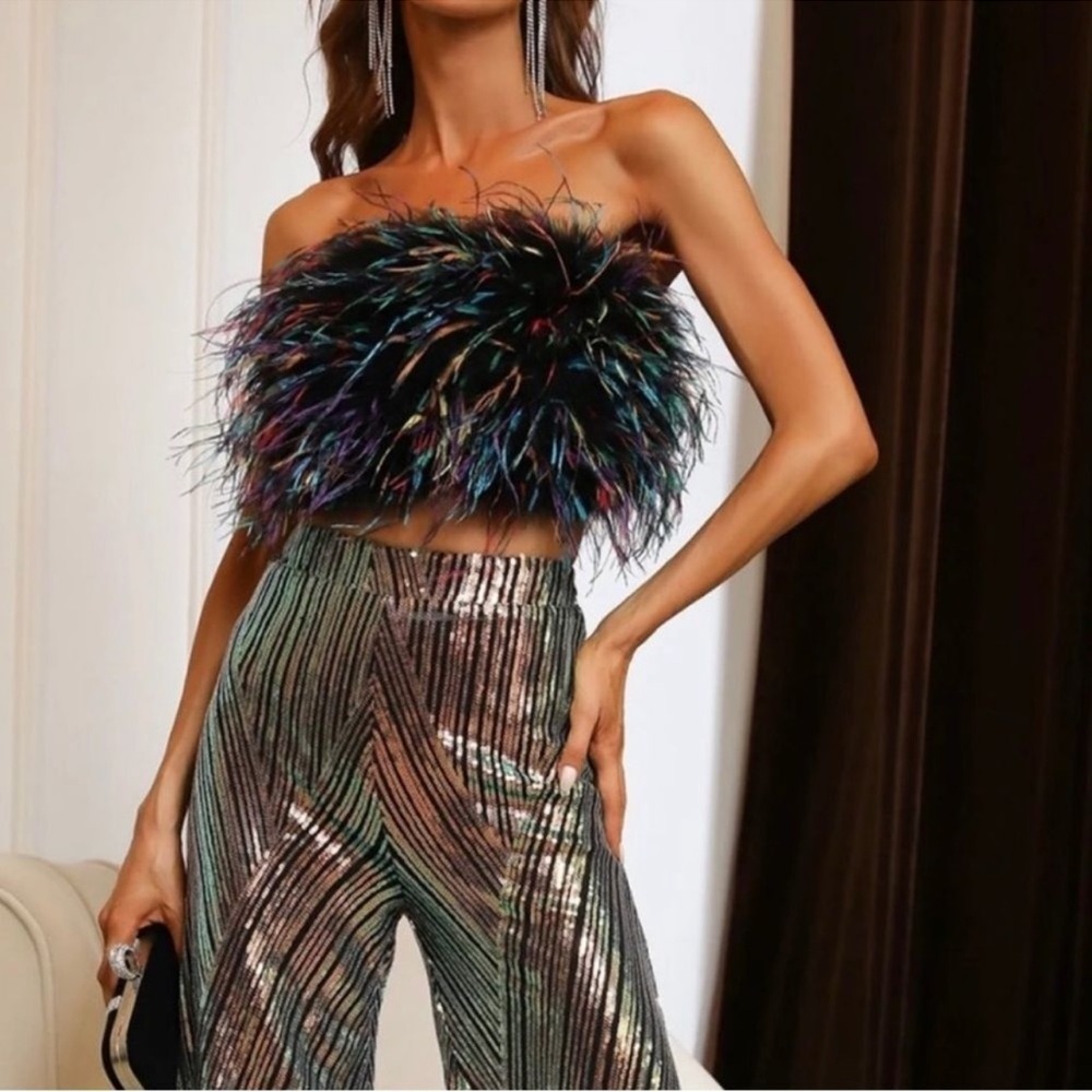 Chic Multicolor Feather Crop Top - image 4